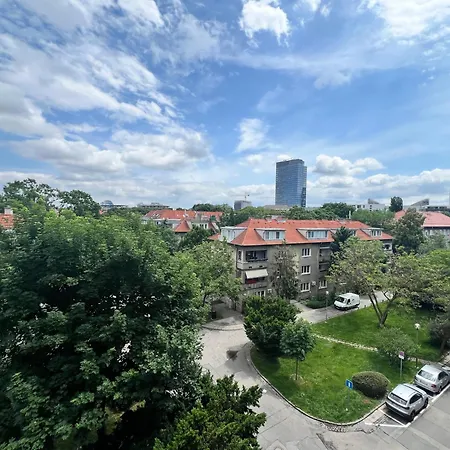 Appartamento Stylish Studio At 500 Bytov Bratislava