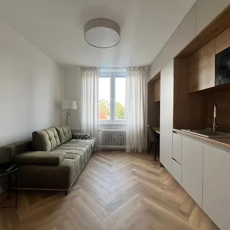 Stylish Studio At 500 Bytov Bratislava